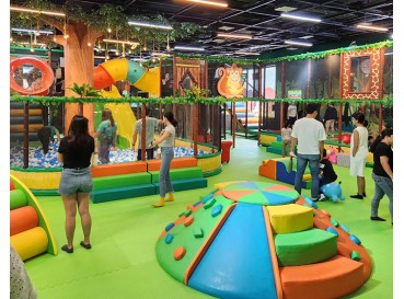 Big Indoor Playground